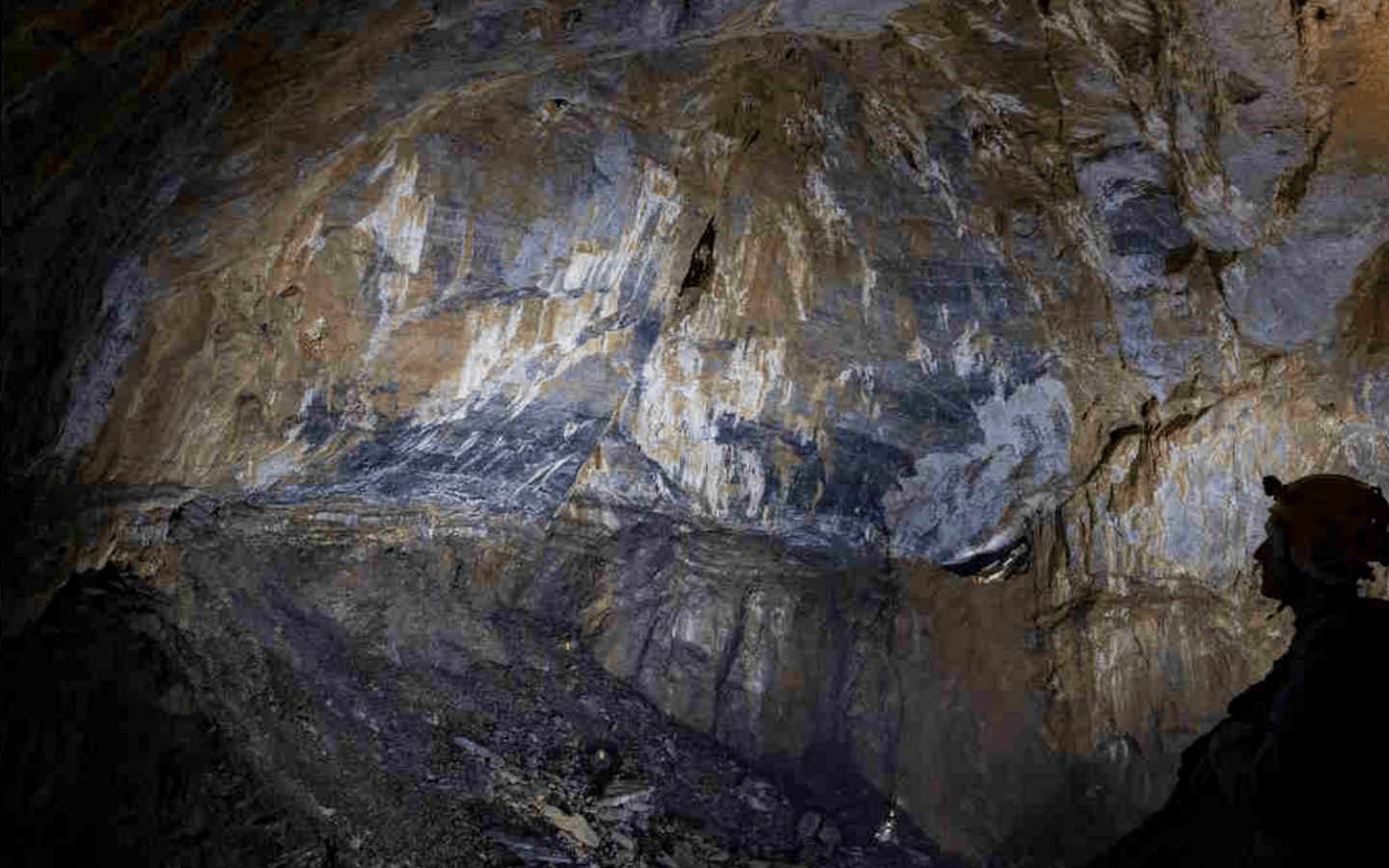 Spéléologie à la Grotte de la Verna — photo 3