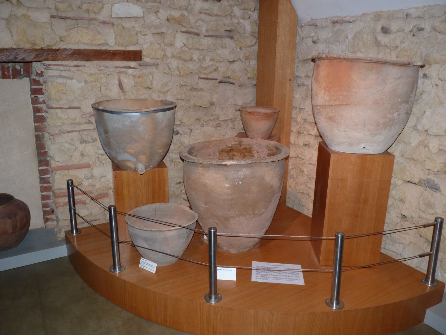 Toupis en Béarn, musée des poteries de Garos et Bouillon, Garos - photo 4