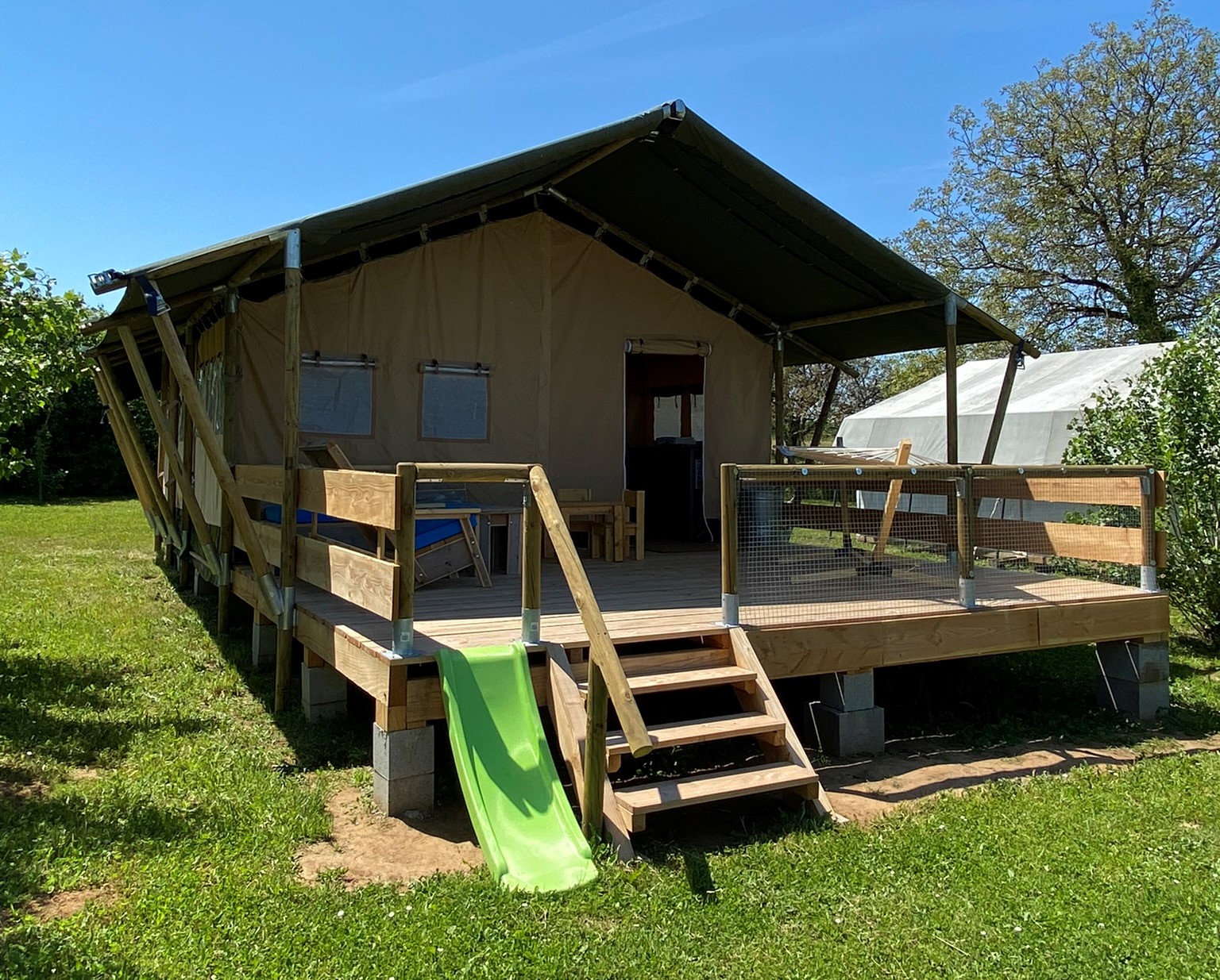 Glamping Place de la Famille, Jayac - photo 5