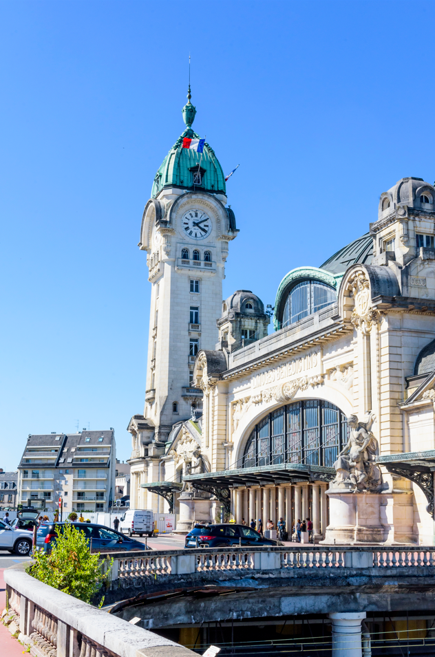 Gare des Bénédictins
