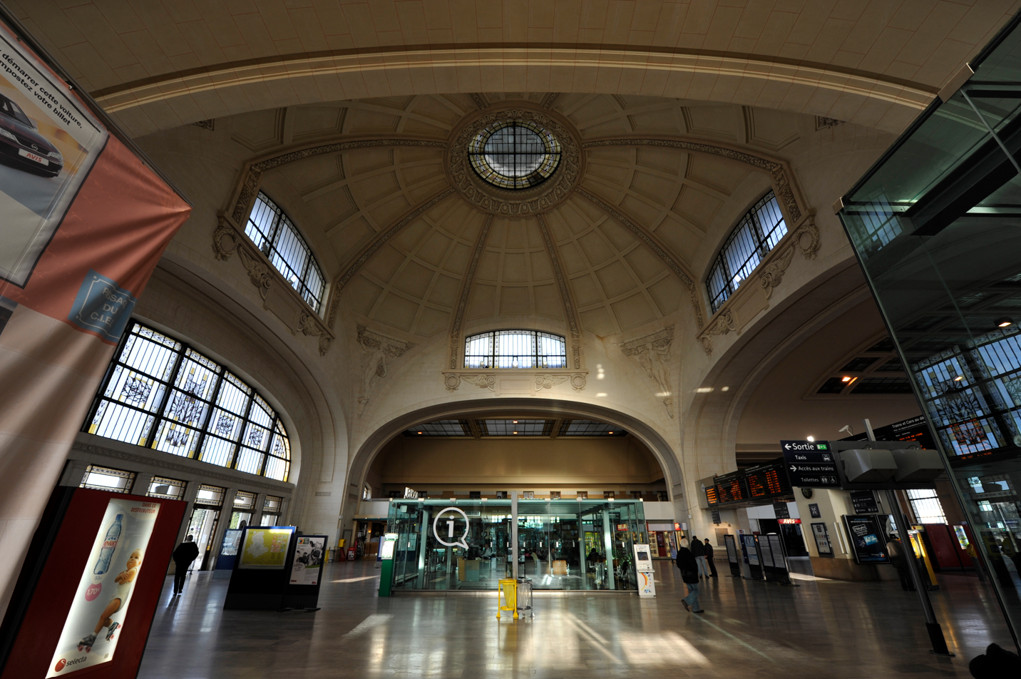 Gare des Bénédictins — photo 3