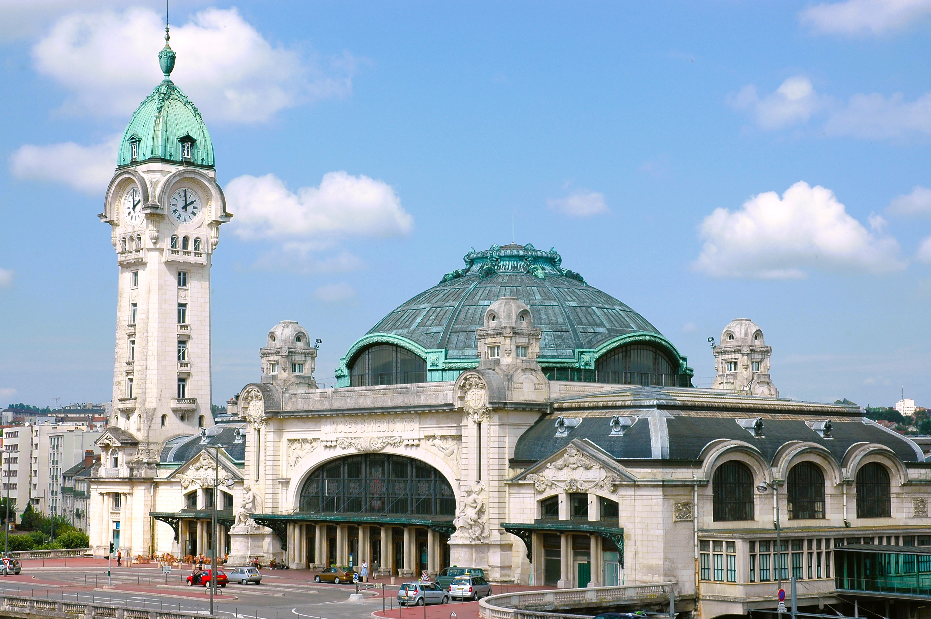 Gare SNCF de Limoges-Bénédictins — Transport à Haute-Vienne