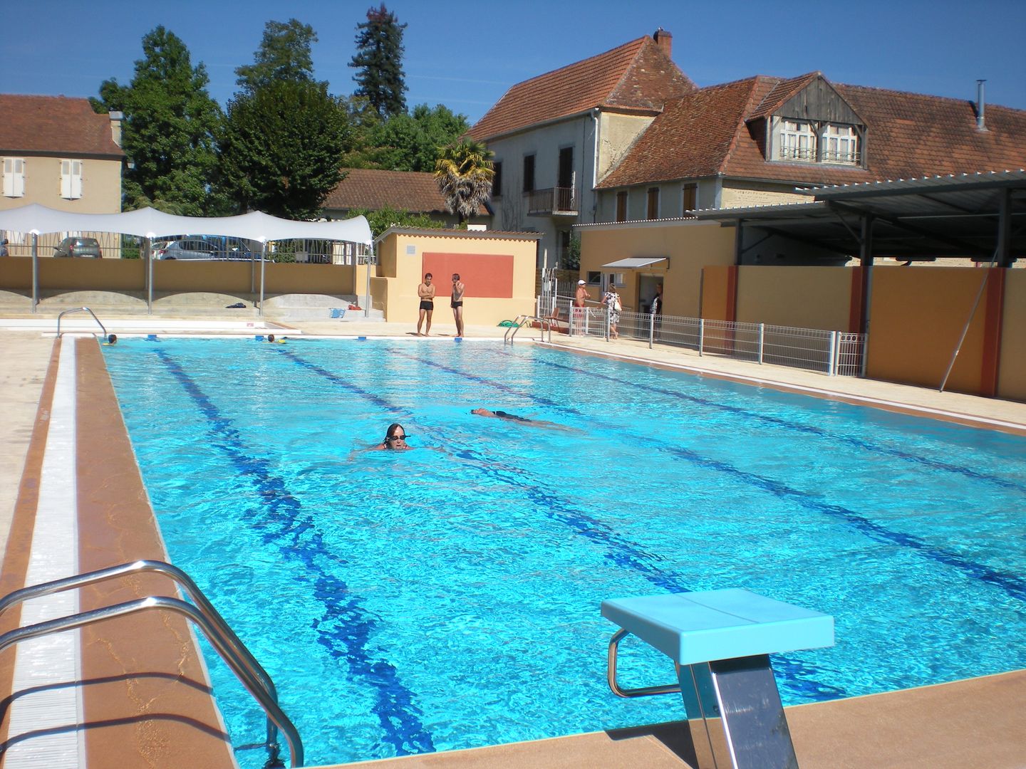 Piscine, Garlin - photo 4