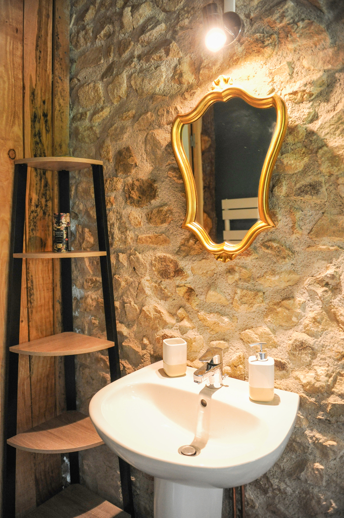 Le Logis des animaux mystérieux du parc animalier des Clautres, Bord-Saint-Georges - photo 2