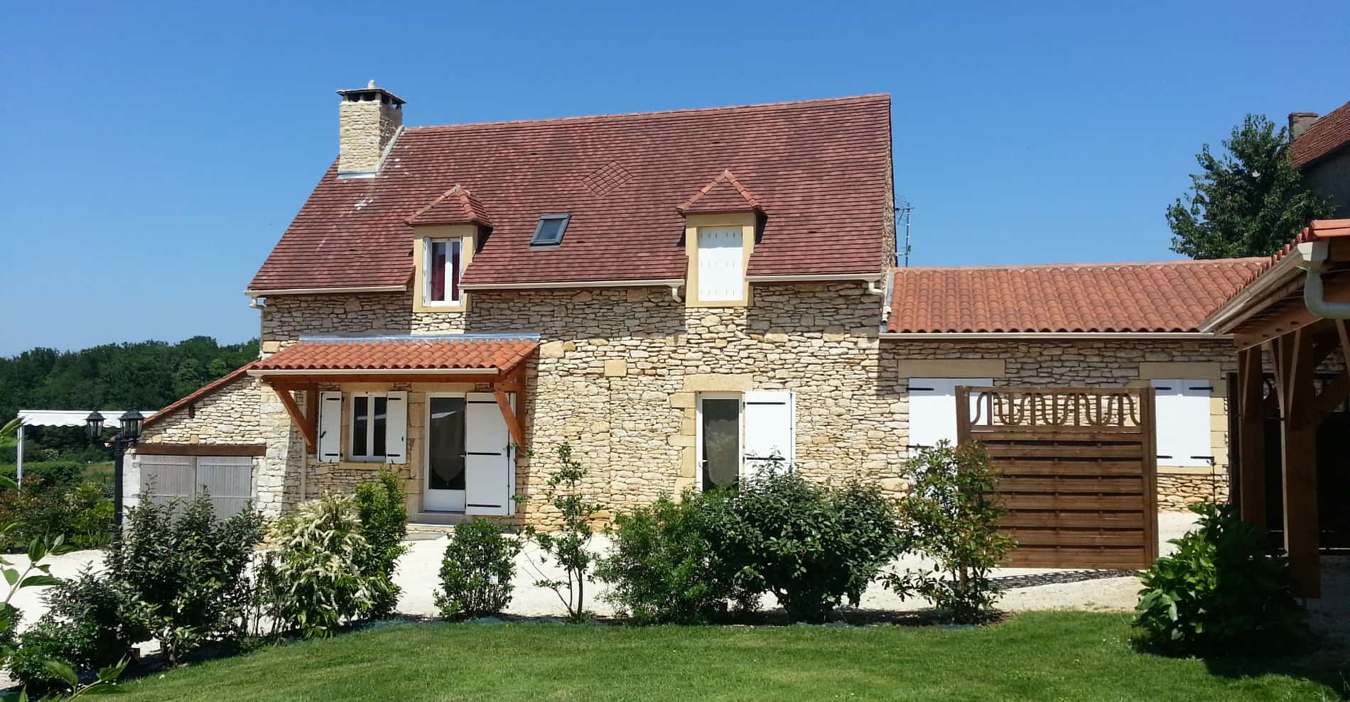 Terre de Pierres : Gite l'Aventurine