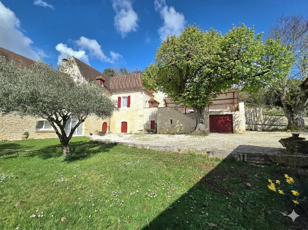 Domaine des Pieres du Sarladais - Le Roucal