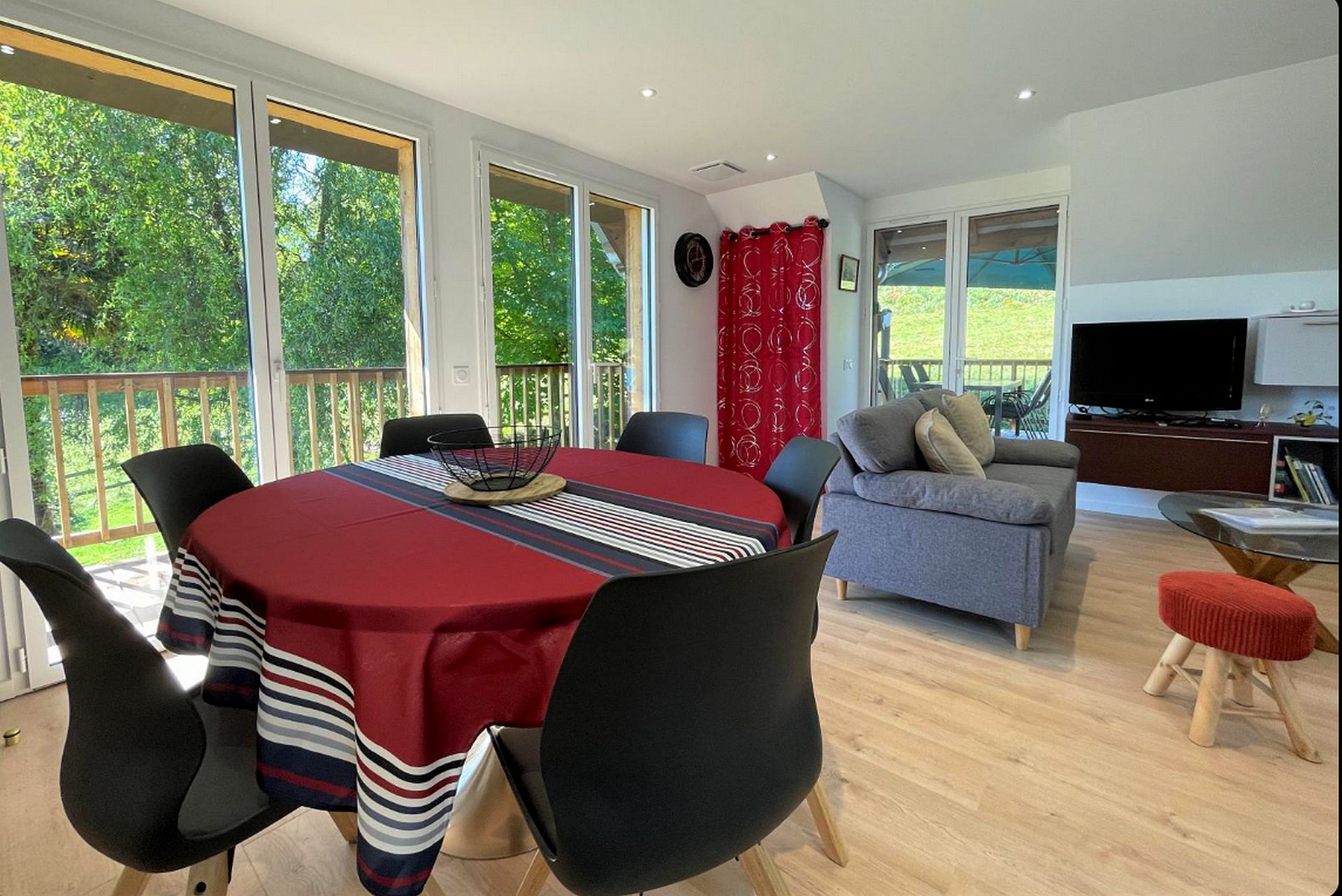 Gite Les Bals Clandestins, Lacommande - photo 10