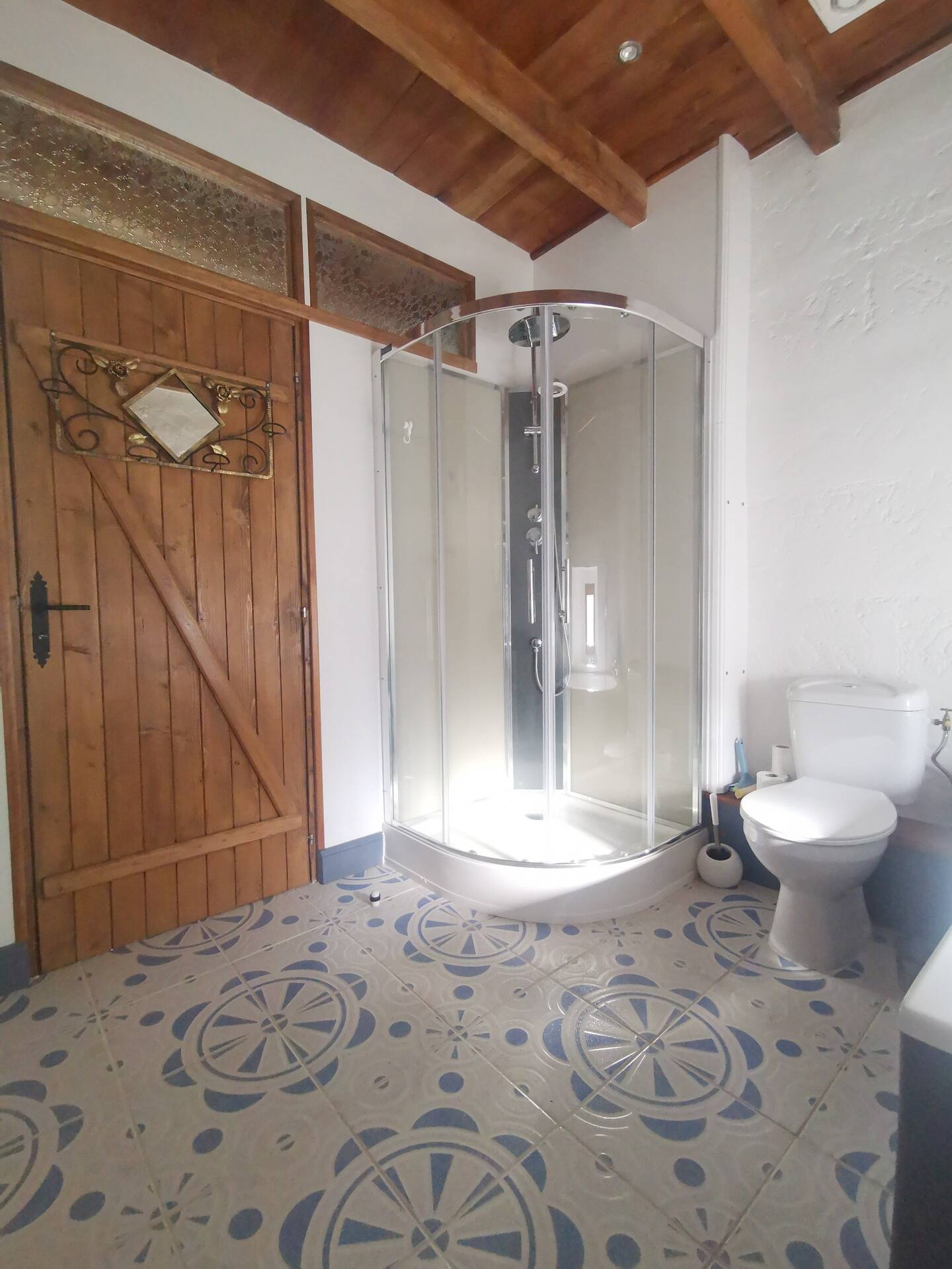 Gîtes de Faune : The Walnut Tree