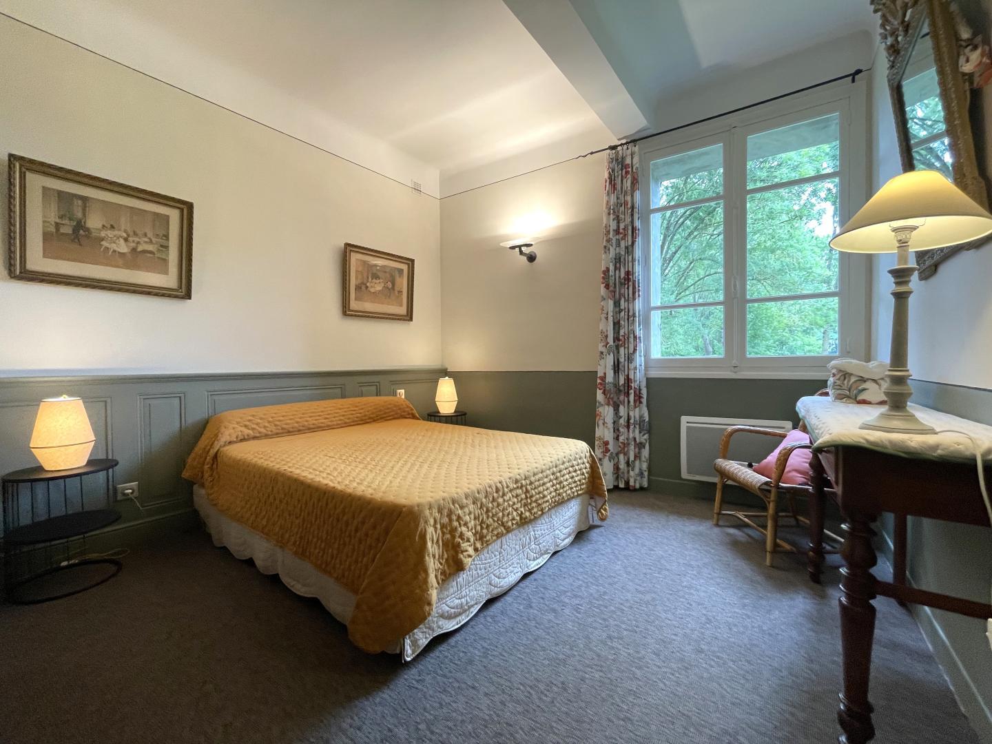 TRILHE, Montaner - photo 11