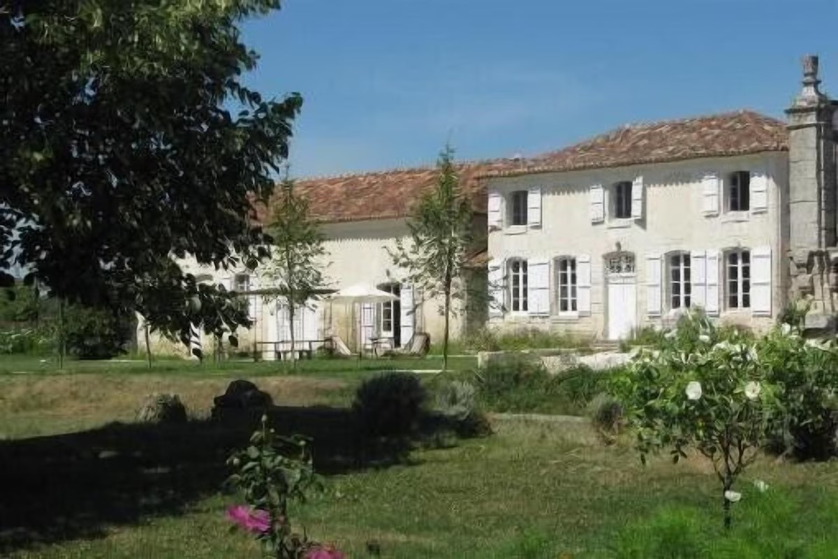 Château Clauzuroux - Gîte de l'Orangerie