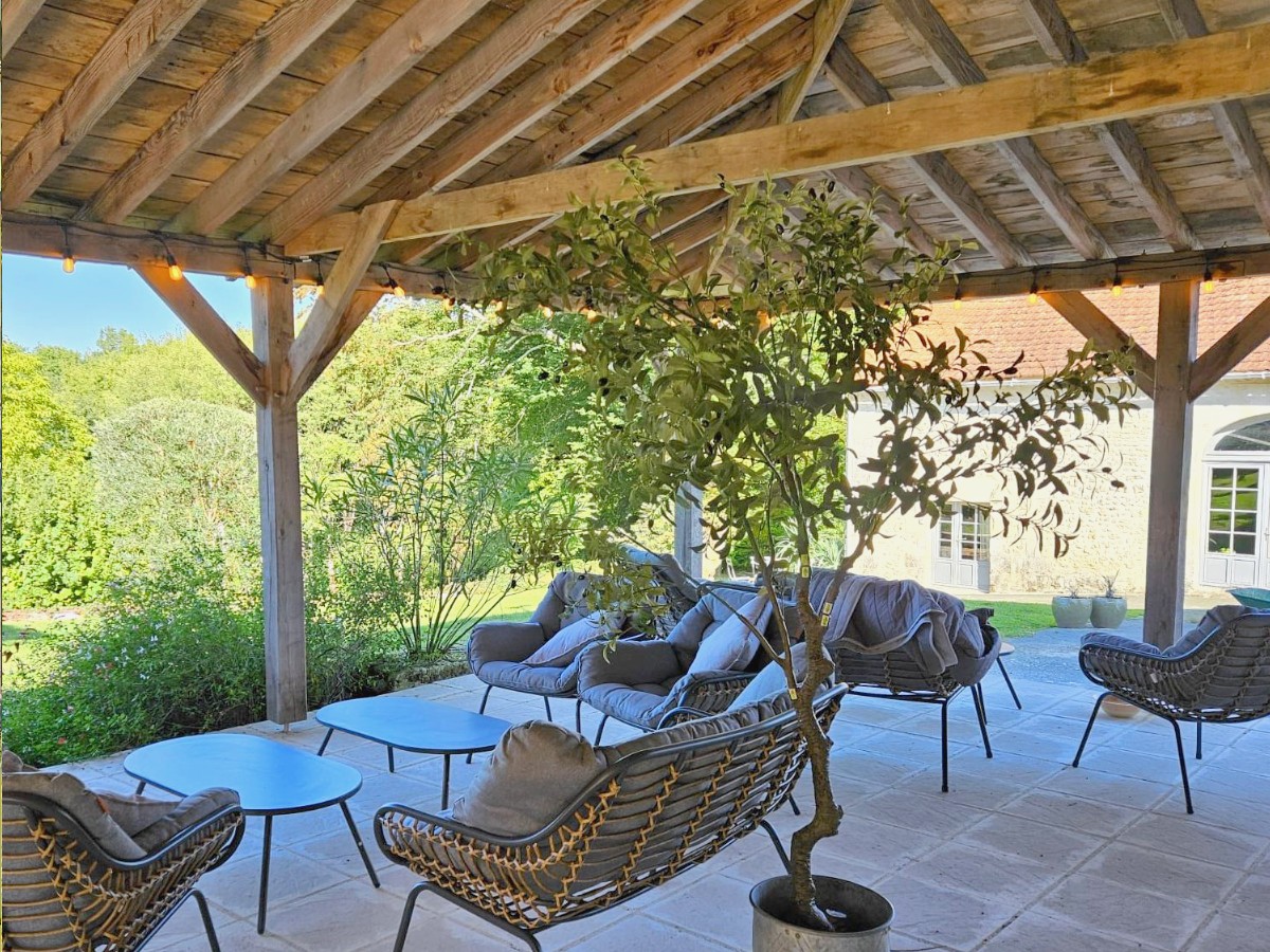 Les Bigonnies Estate, Champagne-et-Fontaine - photo 6