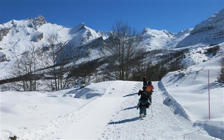 Circuits Raquettes en station (sur le domaine skiable) Circuits Raquettes en station (sur le domaine skiable)