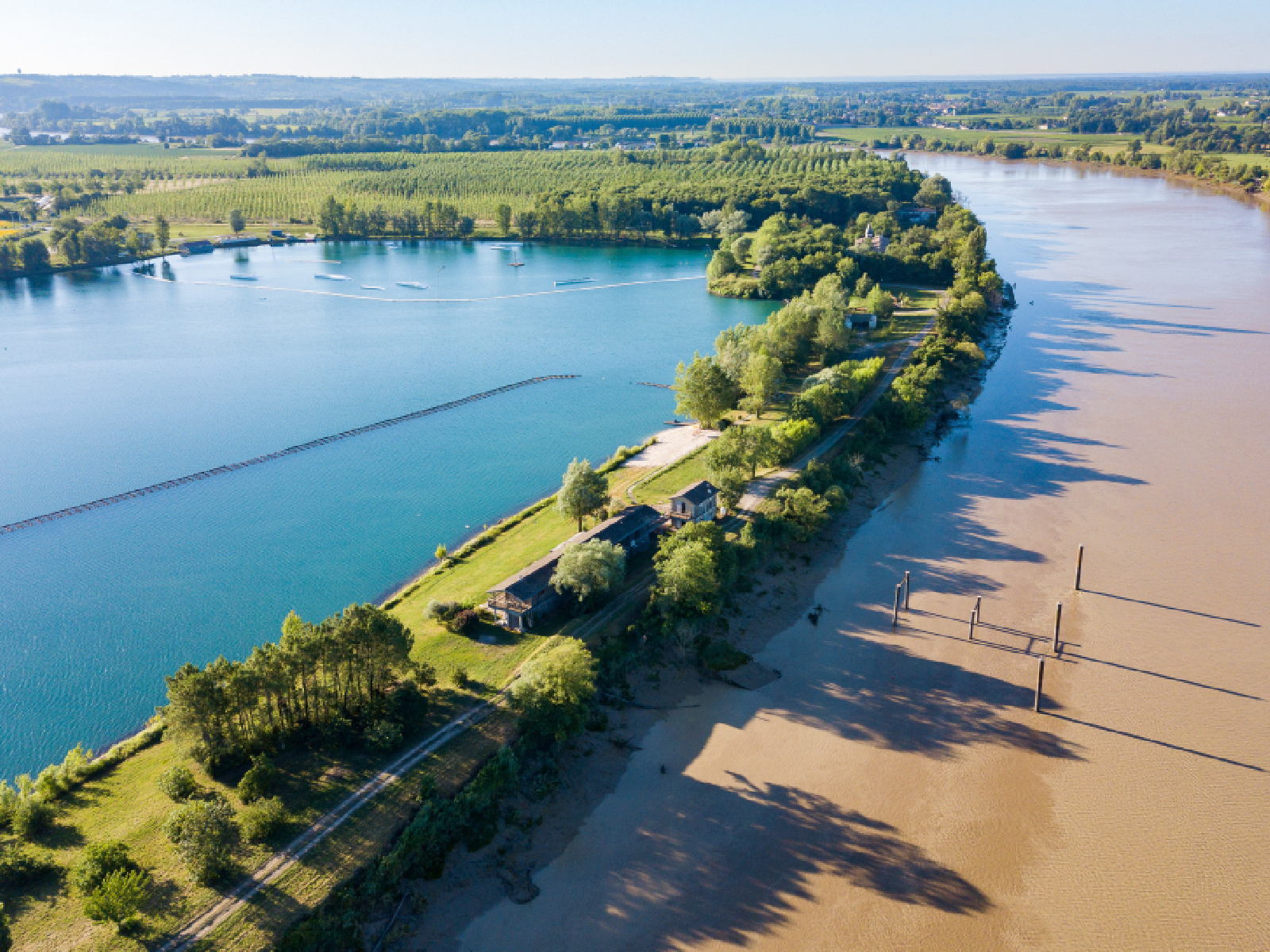 Grande maison au bord de l'eau - photo 3