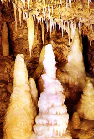 Grottes de Fontirou