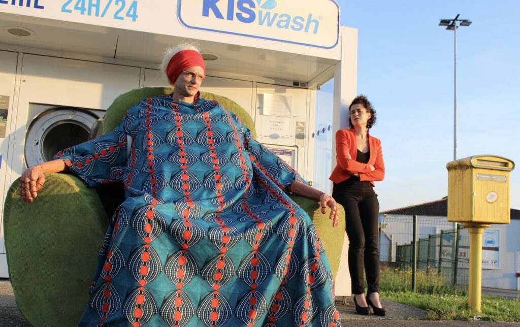 Théâtre "Demande à Alma"