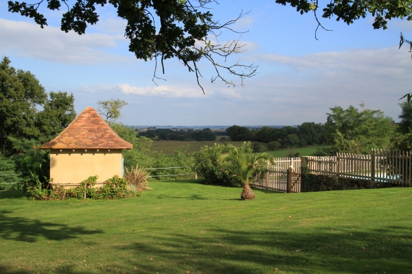 Chambres d' hôtes de charme la maison du bos - Chambre Blanche, Miramont-Sensacq - photo 4