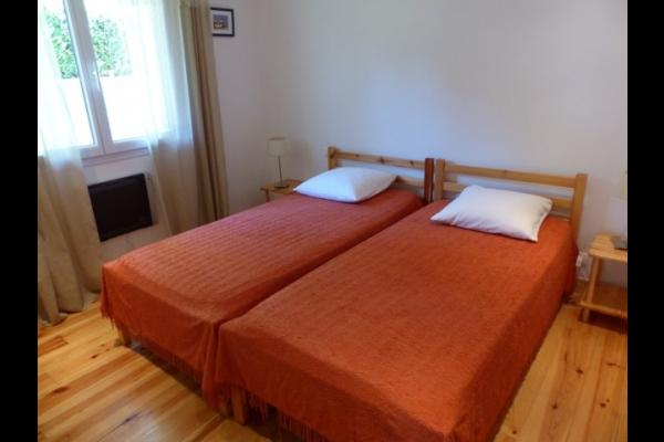 Maison avec jardin clos ombragée - photo 3