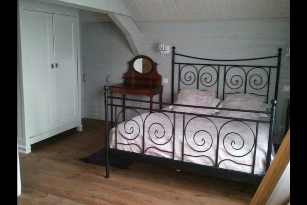 Ancienne ferme restaurée sur un grand airial avec piscine sécurisée, dans un environnement calme et naturel. Capacité 10 personnes, Parentis-en-Born - photo 7