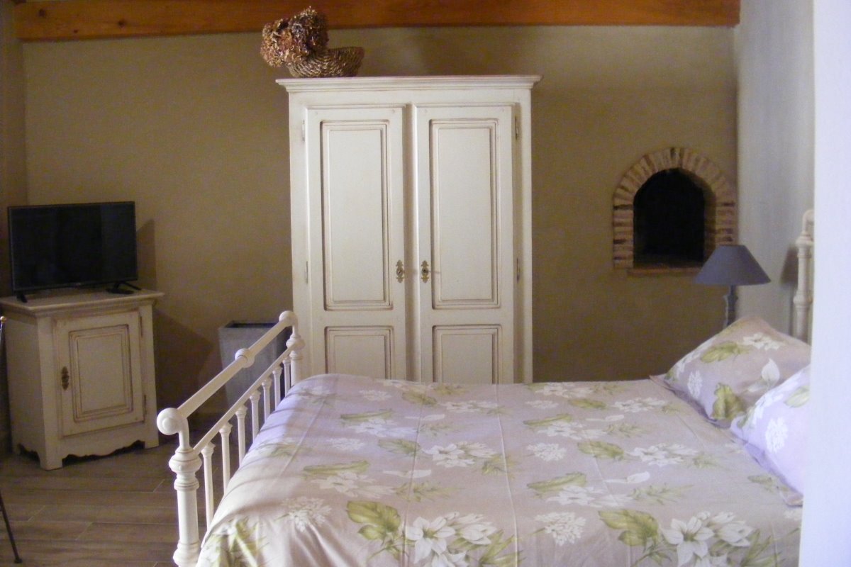 Chambres d' hôtes de charme la maison du bos - Chambre Terre, Miramont-Sensacq - photo 4