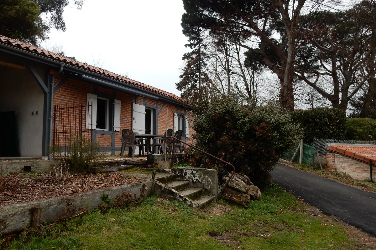 Petite maison au coeur du village entièrement renovée - photo 4