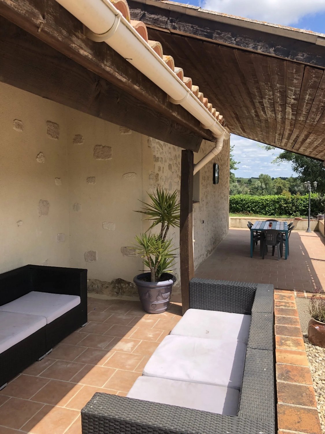 House on the hill, Saint-Colomb-de-Lauzun - photo 2