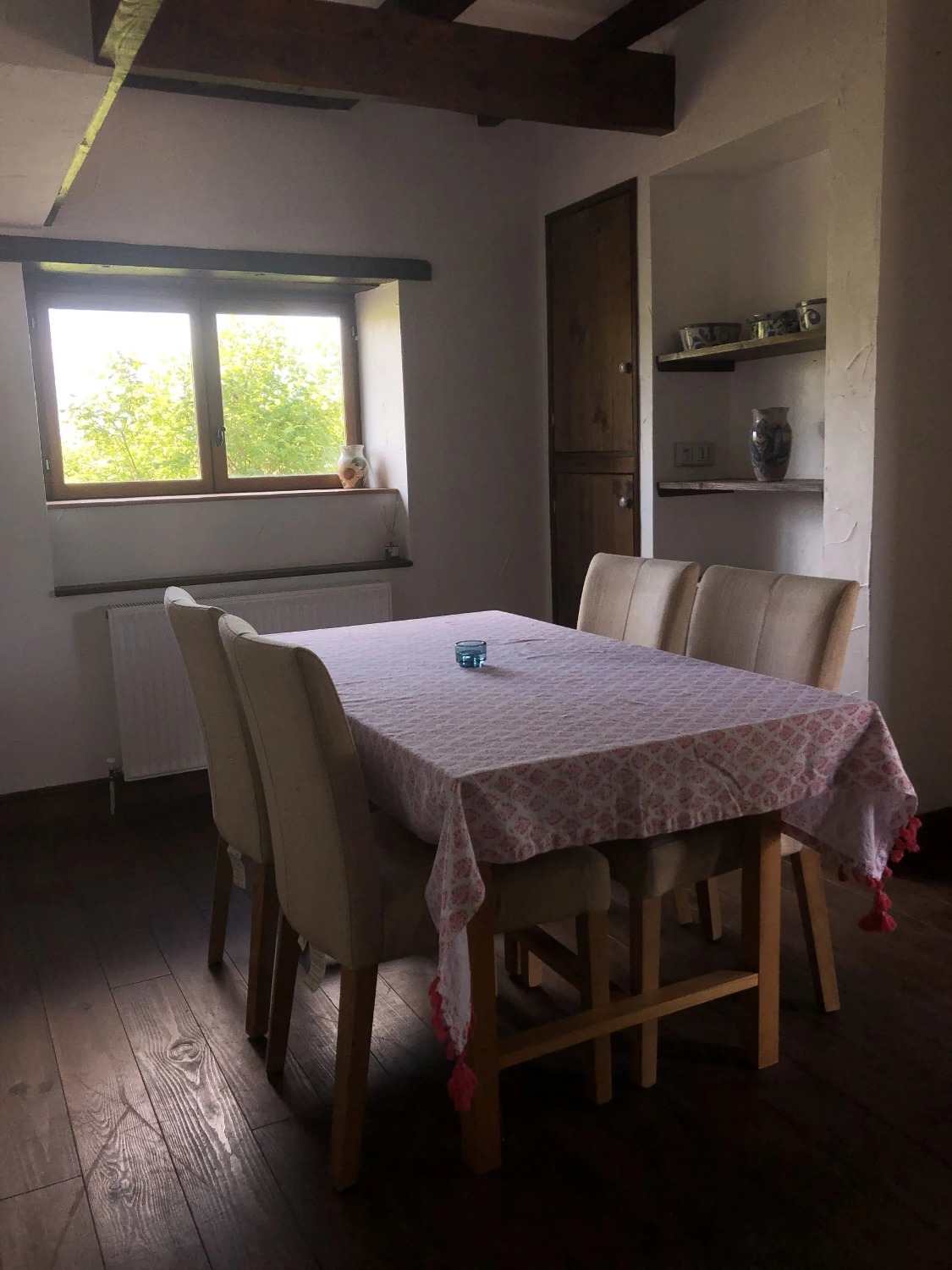 House on the hill, Saint-Colomb-de-Lauzun