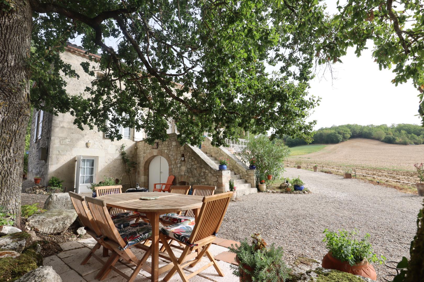 Les 2 chênes, Tayrac