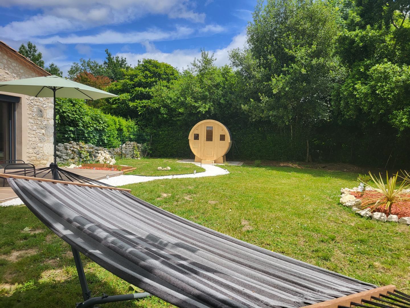 Burbujas de Amor, Loubès-Bernac