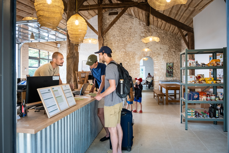 Huttopia Pays des Bastides, Saint-Étienne-de-Villeréal