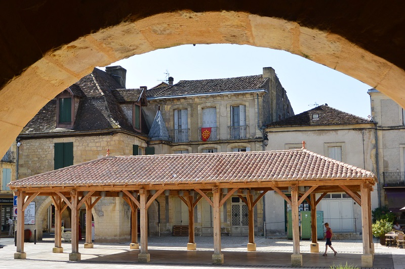La Dordogne sans pétrole - Beaumont du Périgord en écomobilité - Une Bastide et une abbaye fortifiées, Beaumontois en Périgord - photo 2