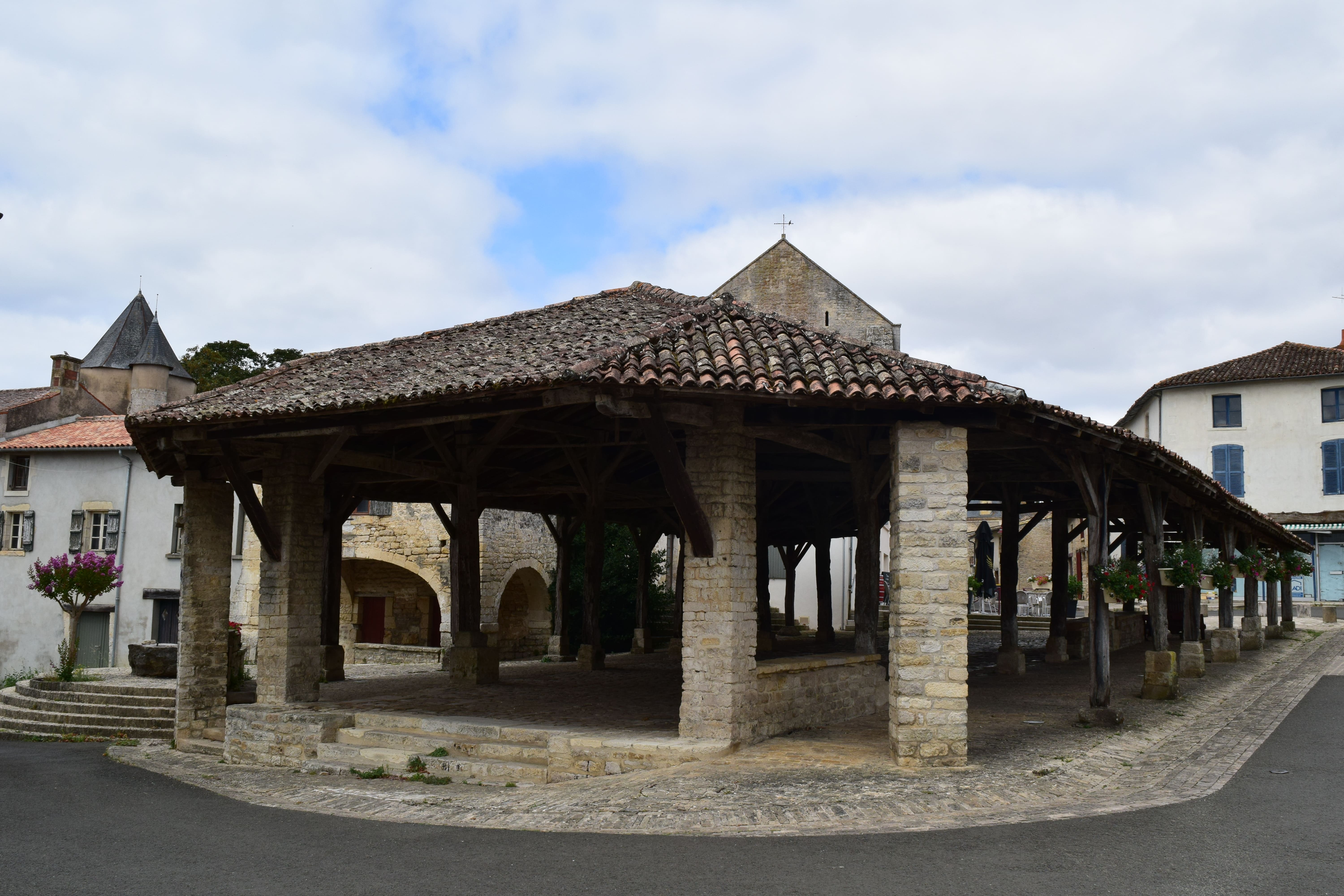 Halle de Pamproux, Pamproux - photo 3