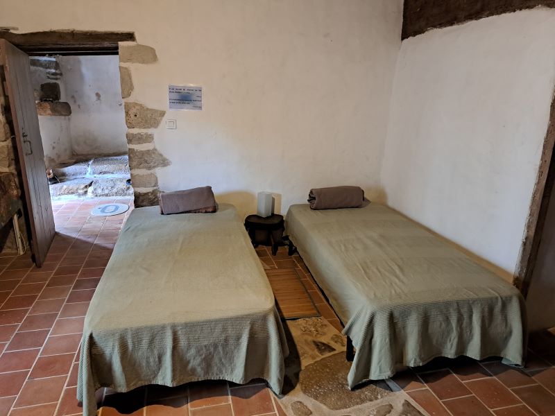 Halte Jacquaire de Charroux, Charroux - photo 2