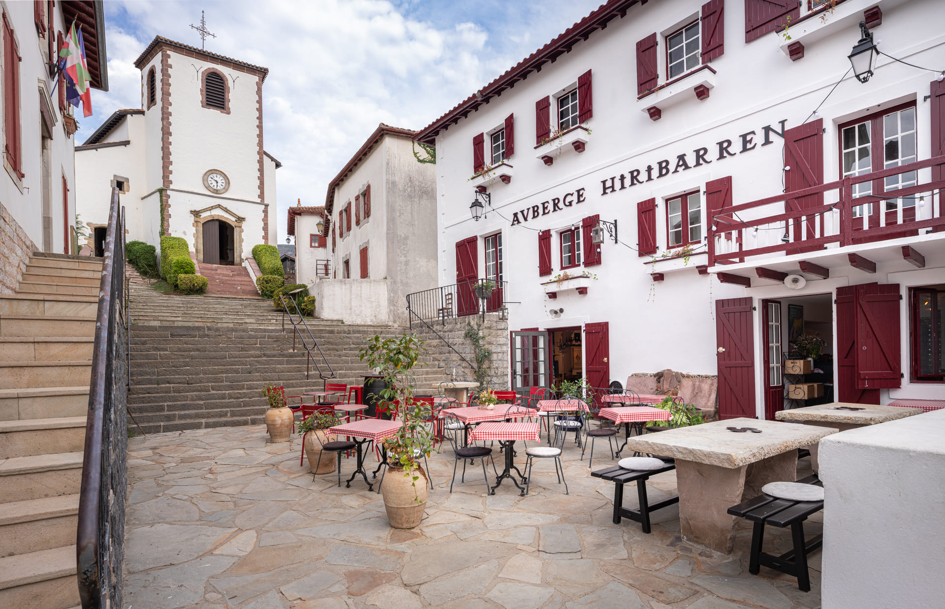 Hôtel-Restaurant Auberge Hiribarren