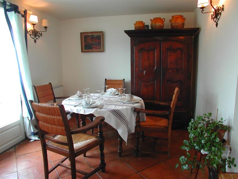 Hôtel-Restaurant Barberaenea