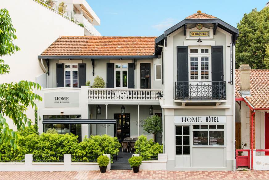 Hôtel Home — Hôtels & Résidences à Gironde