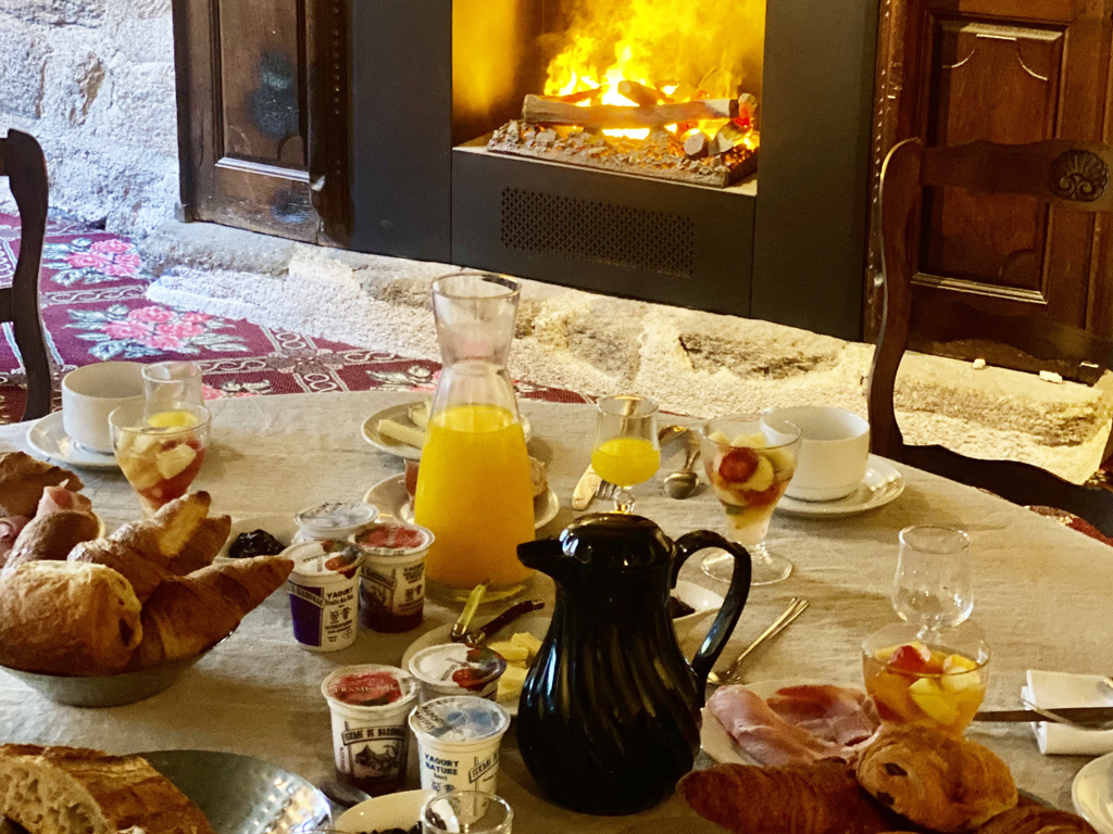 Hôtel "Le France" - photo 4