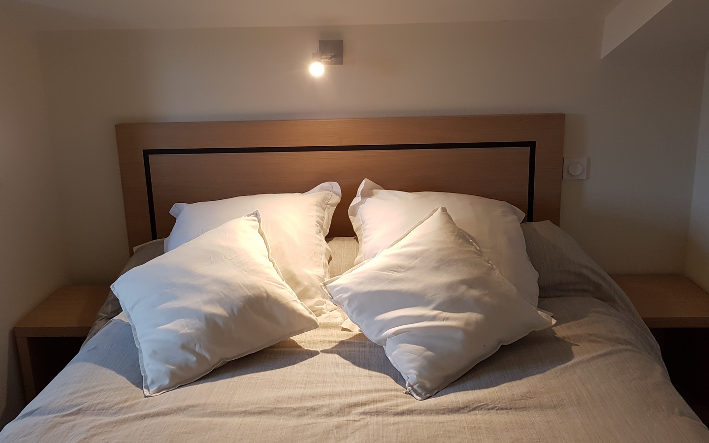 Hôtel-Restaurant Dermit, Mendionde