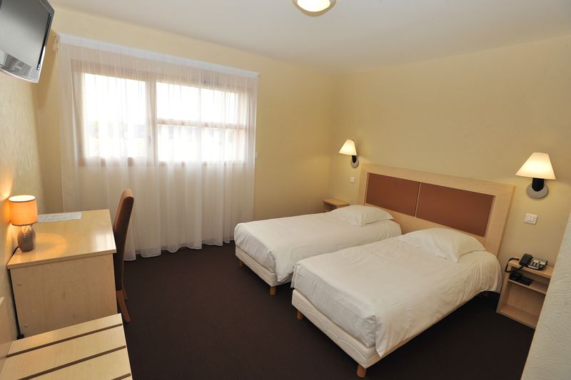 Hotel Talencia - photo 2