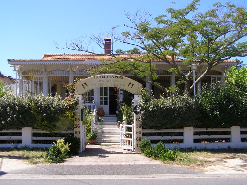 Hôtel des Pins - photo 2