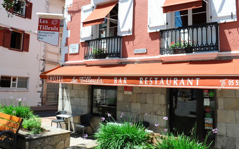 Hôtel Des Tilleuls à Hasparren 64 Hébergements