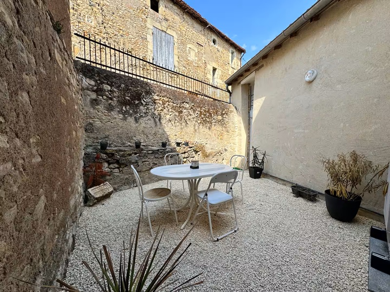 Maison Hythou, Thouars - photo 4