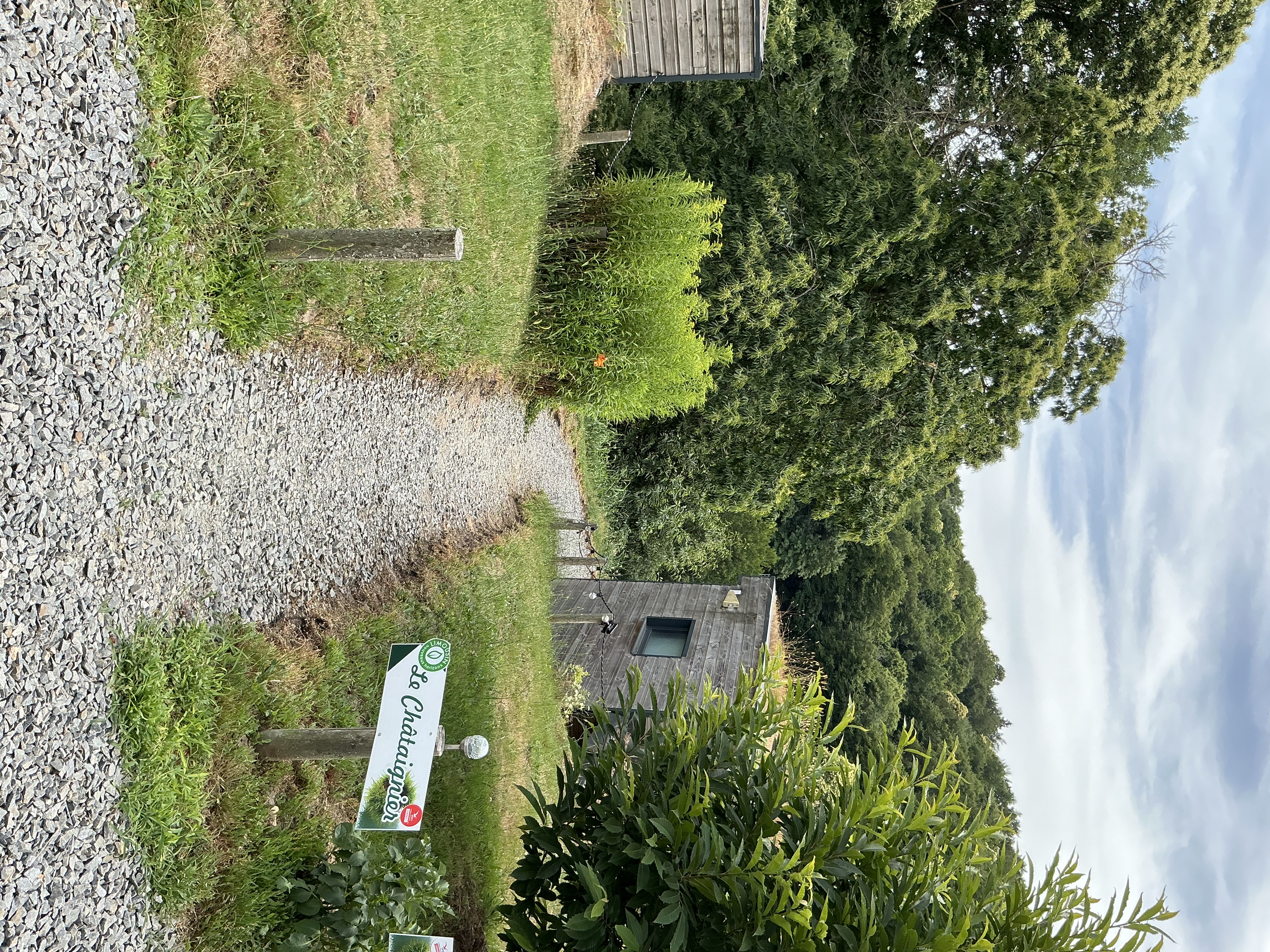 Chalet en bois Le Châtaignier "Les 3 Châtaignes"