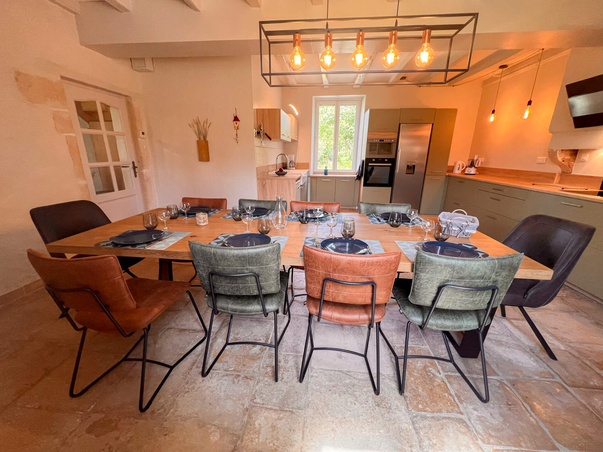 Au Bal des Hirondelles, Valence-en-Poitou