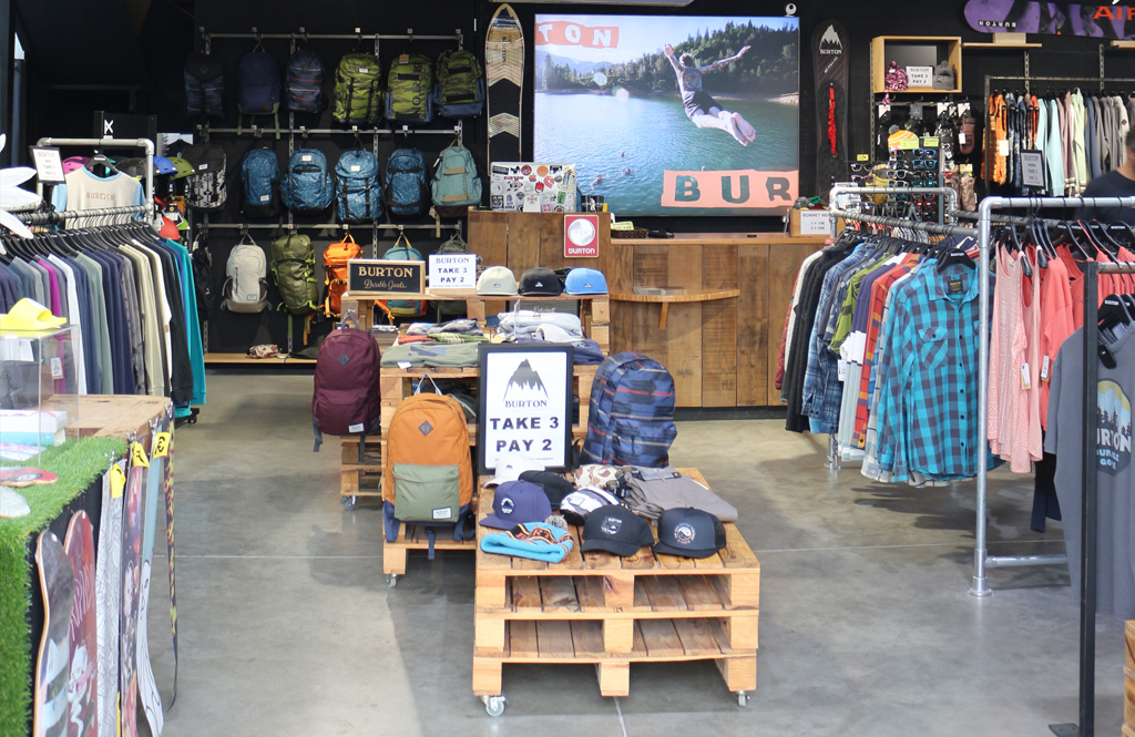 Burton Snowboards Outlet — photo 3