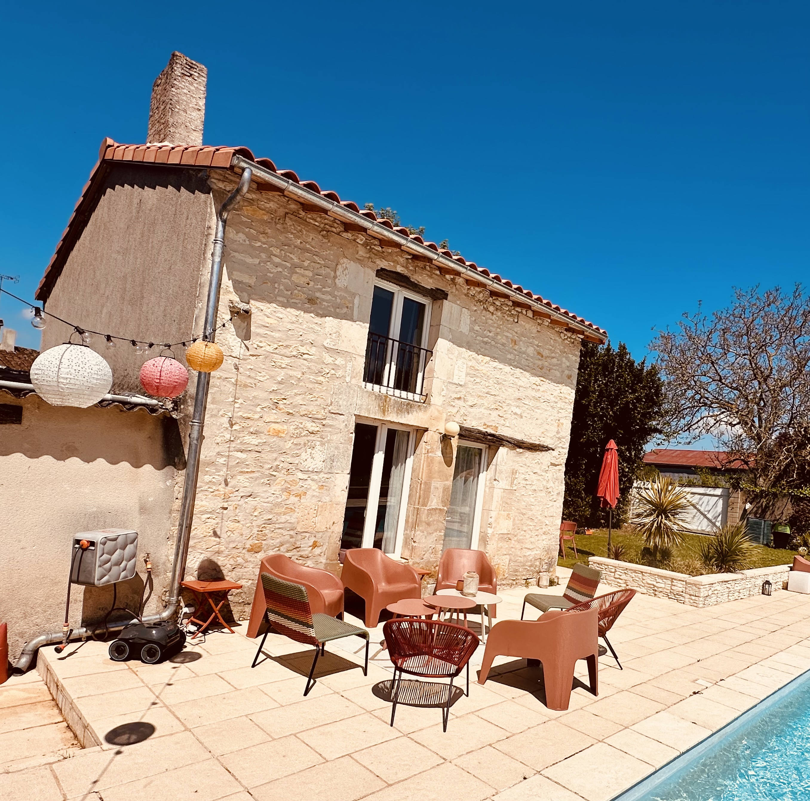  Gîte Cosy - extérieur piscine