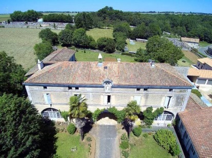 Domaine de Saint-Romans - hébergement collectif,  gîte d'étape, Saint-Romans-lès-Melle - photo 9