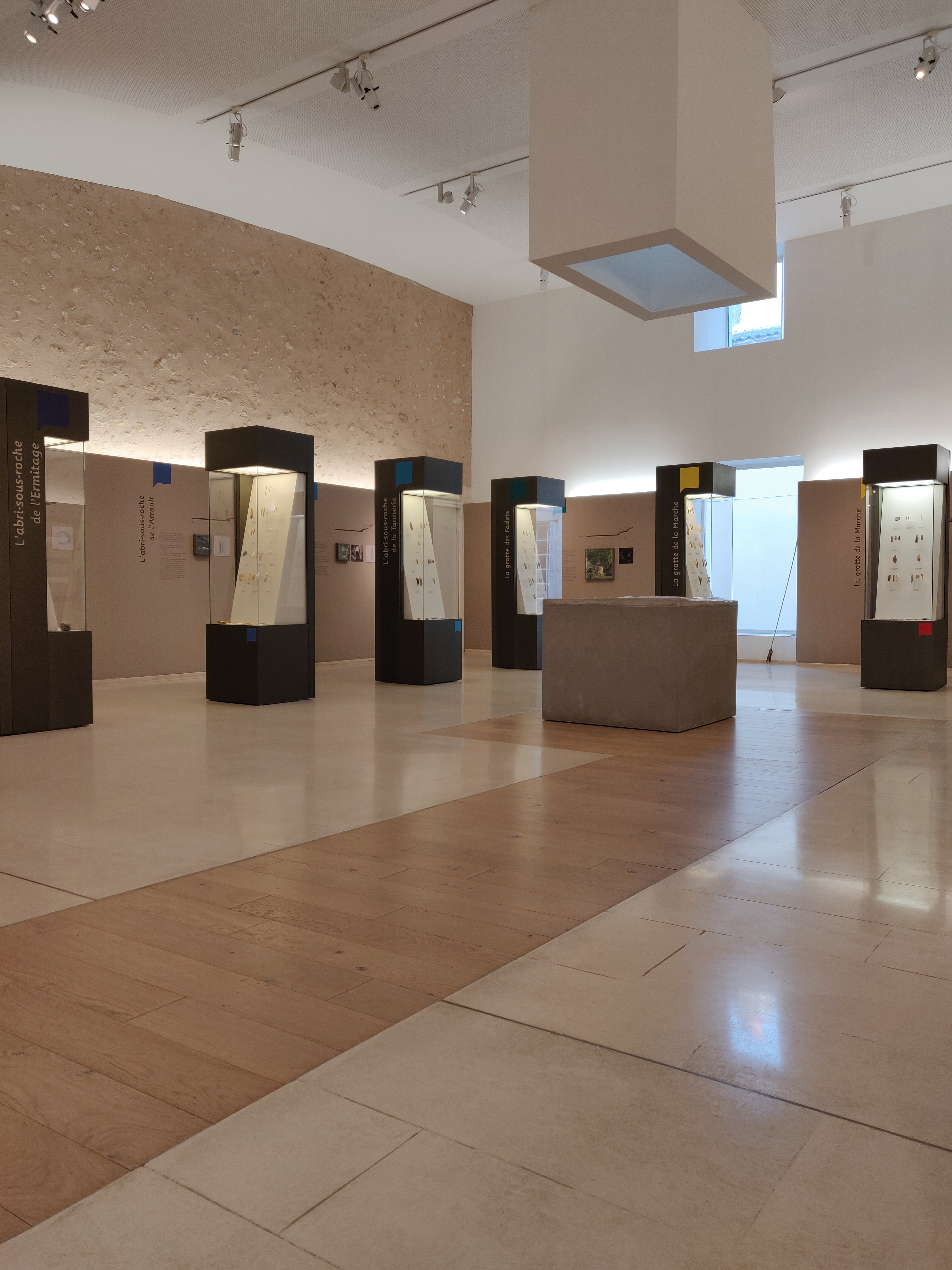 Musée de Préhistoire, Lussac-les-Châteaux - photo 4