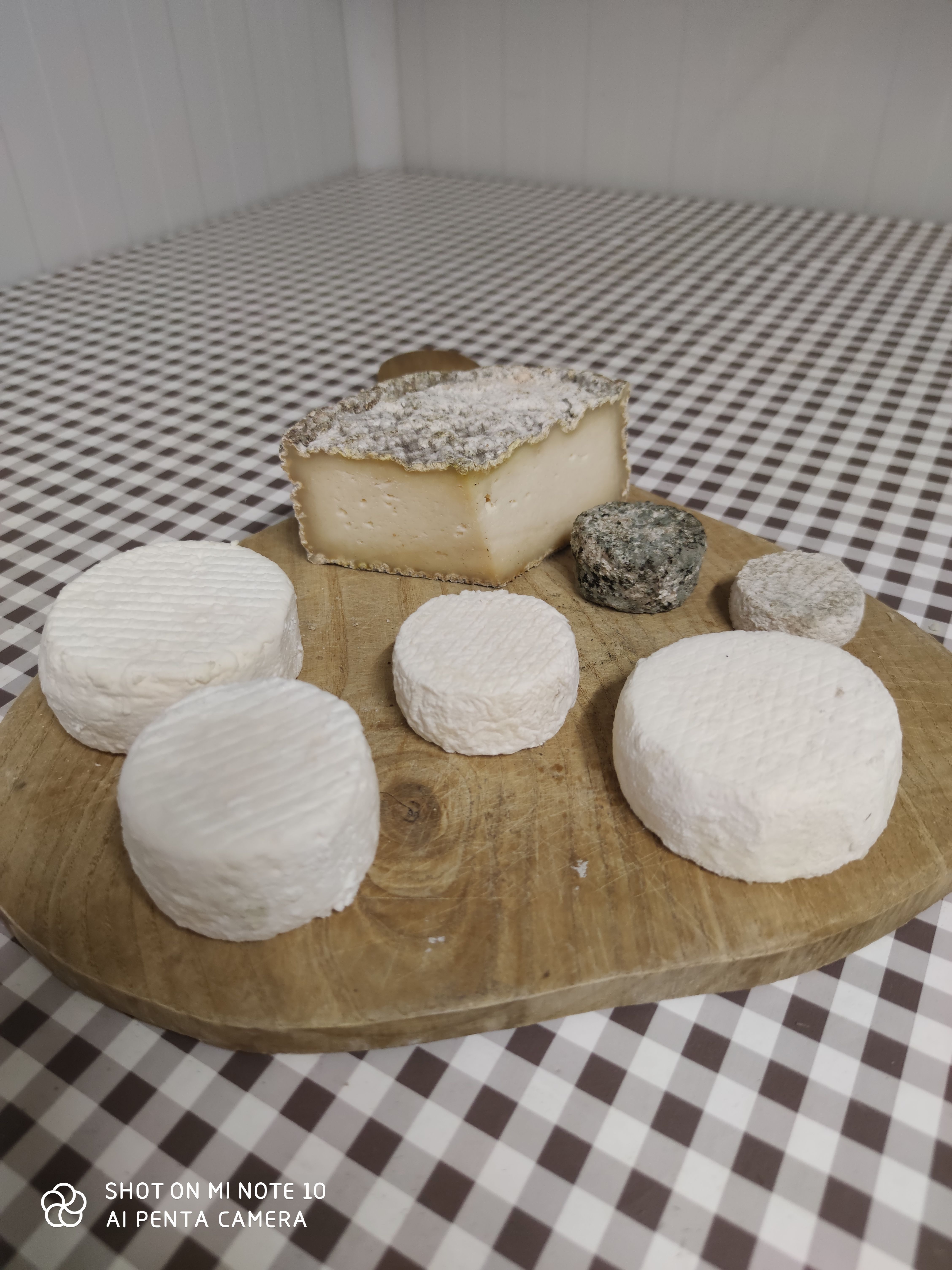 Yourte de la Ferme de Vassivière (4 personnes) - photo 2