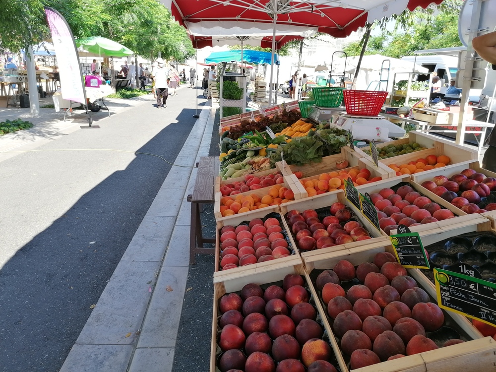 Marché traditionnel d'Aiguillon, Aiguillon - photo 15