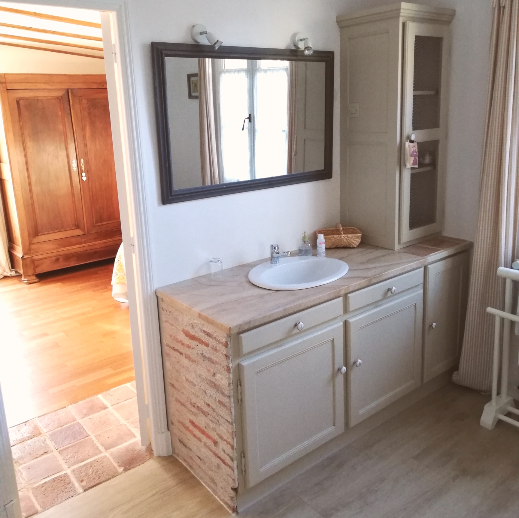 Les Chambres de La Loge, Montmorillon - photo 13